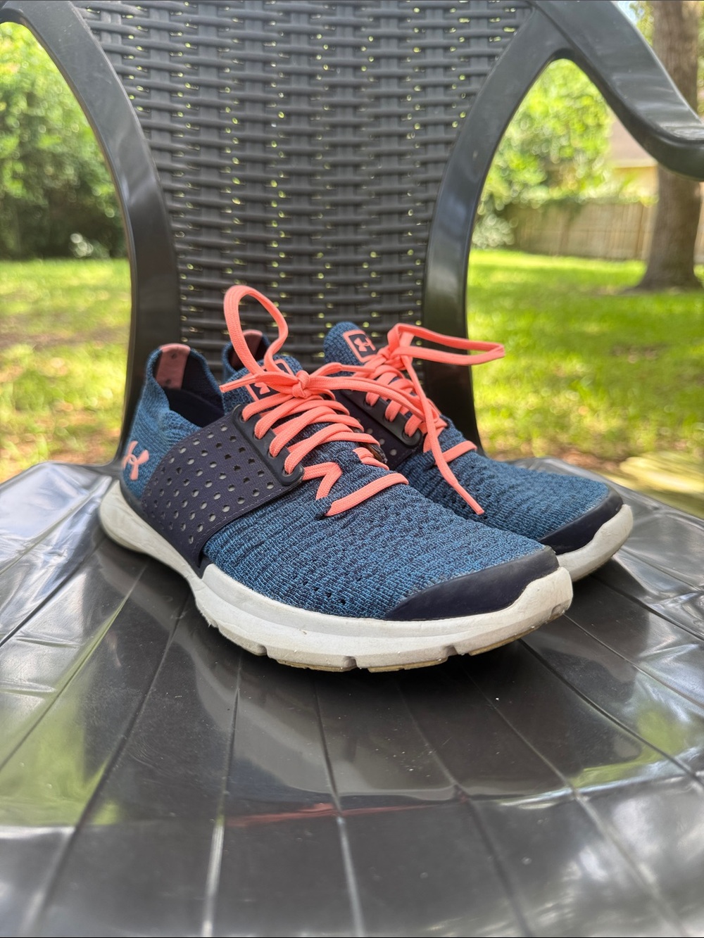 Under Armour Sneakers